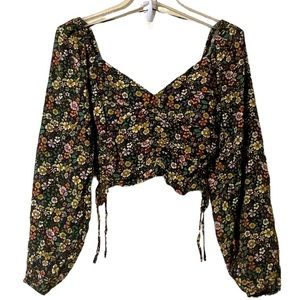 Elodie Ruched Side Puff Sleeve Floral Crop Top Size XS